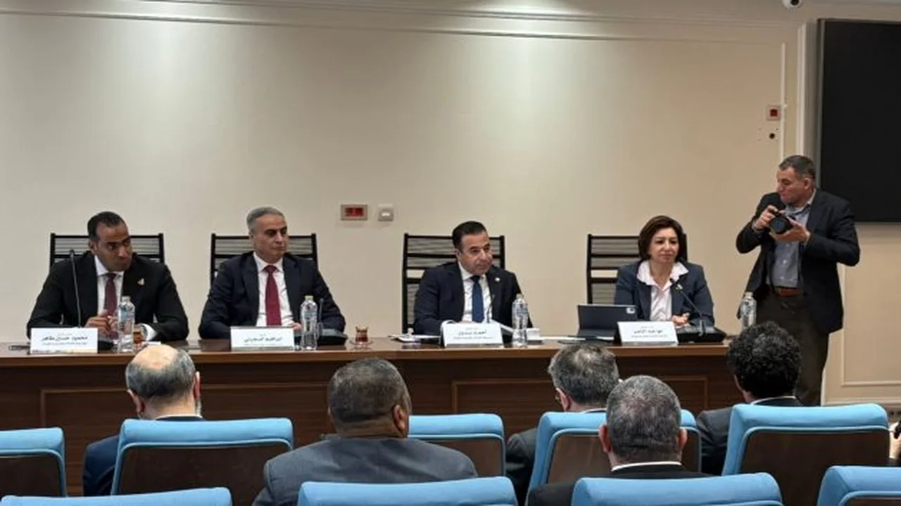 مستقبل صناعة الهواتف في مصر أمام نقاشات البرلمان ورسوم جمركية جديدة للمستورد